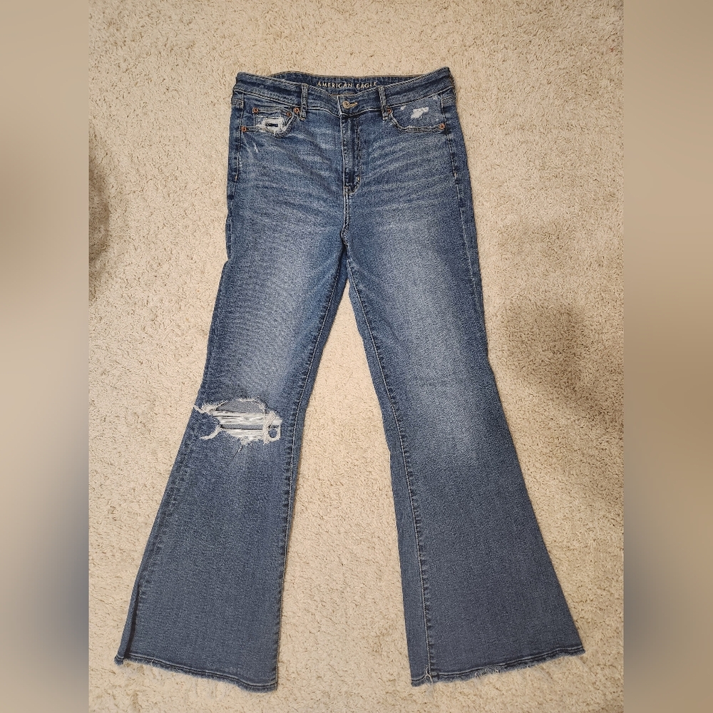 AMERICAN EAGLE super high rise flare jeans